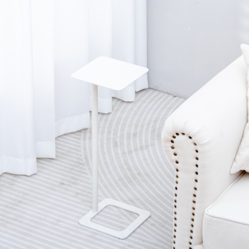 Железный маленький приставной7